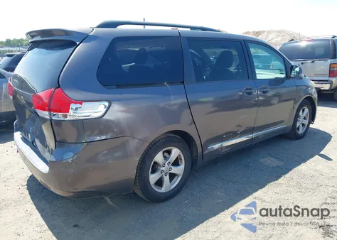 2011 Toyota Sienna Le V6 from USA, damaged, VIN 5TDKK3DCXBS122650